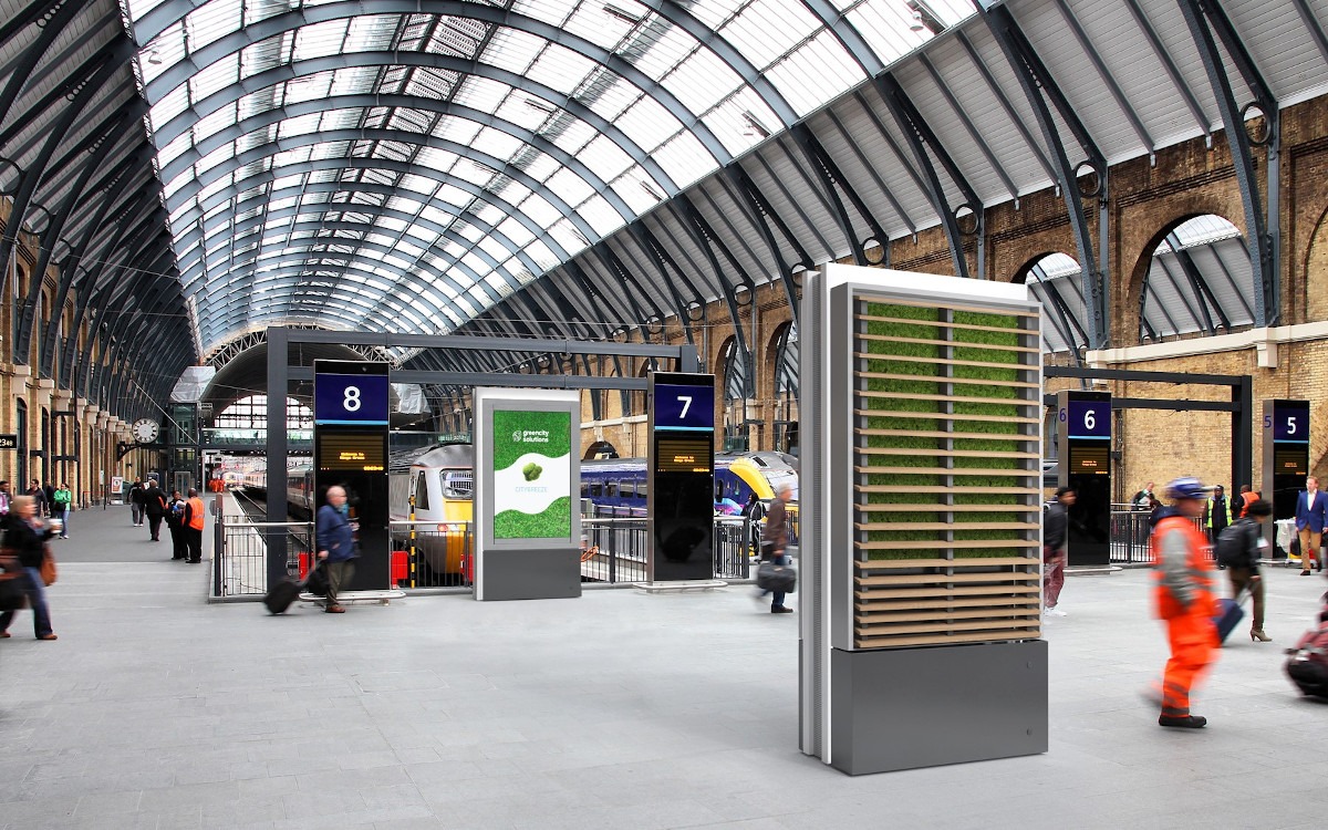 Das Berliner Start-up Green City Solutions verbindet Digital Signage Technologie mit luftreinigender Mooswand