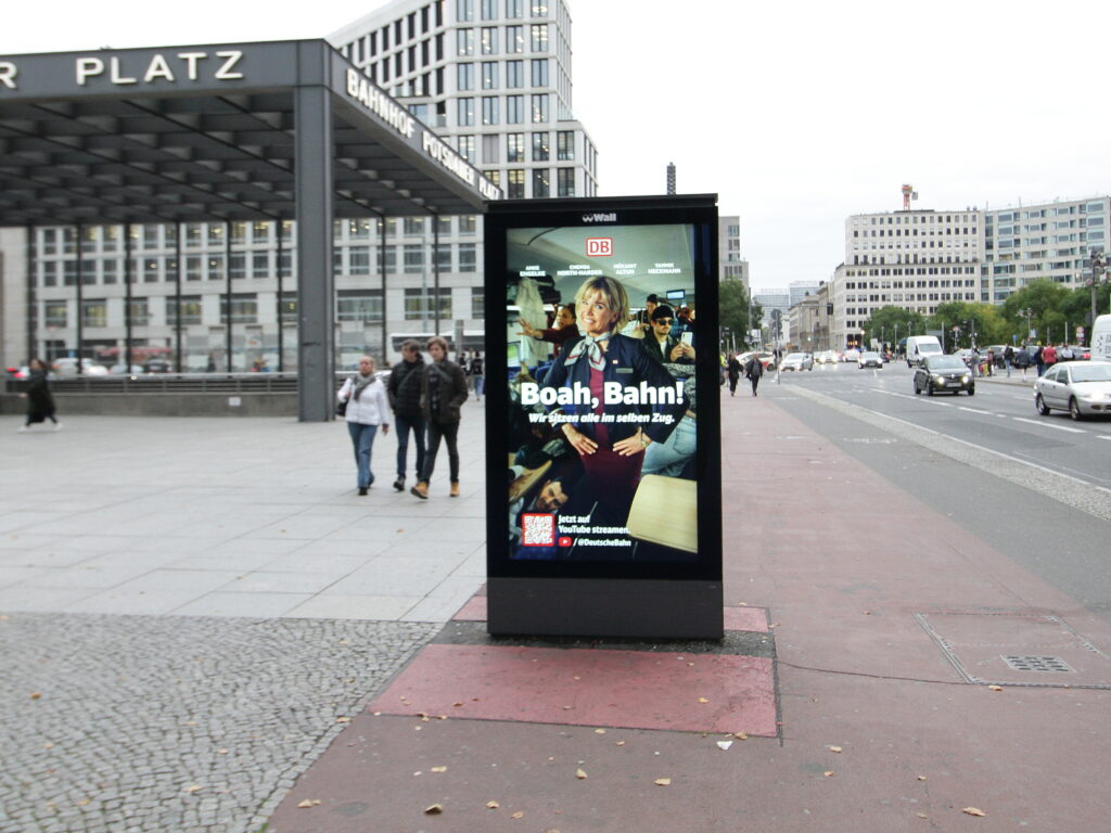 It Works Group_Deutsche Bahn_DOOH Kampagne_Cases It Works Group_Deutsche Bahn_DOOH Kampagne_Cases