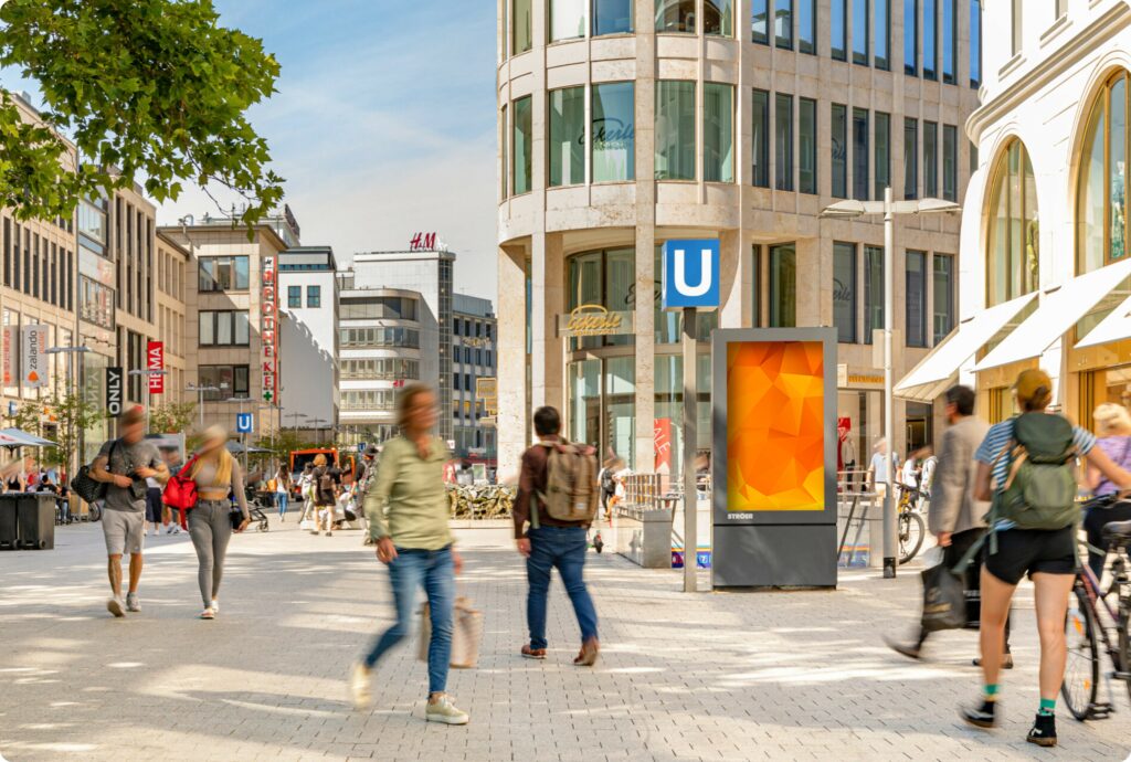 It Works Group_Ströer Public Video City Deluxe Net_DOOH It Works Group_Ströer Public Video City Deluxe Net_DOOH
