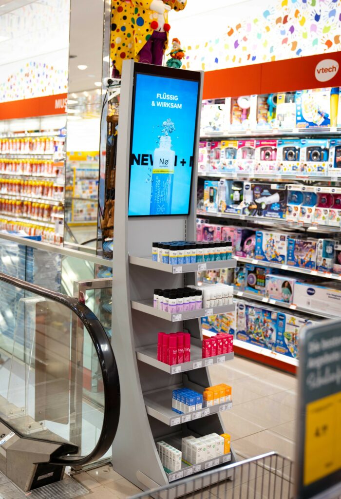 Müller Drogerie_Spotlight (01) Müller Drogerie_Spotlight (01)